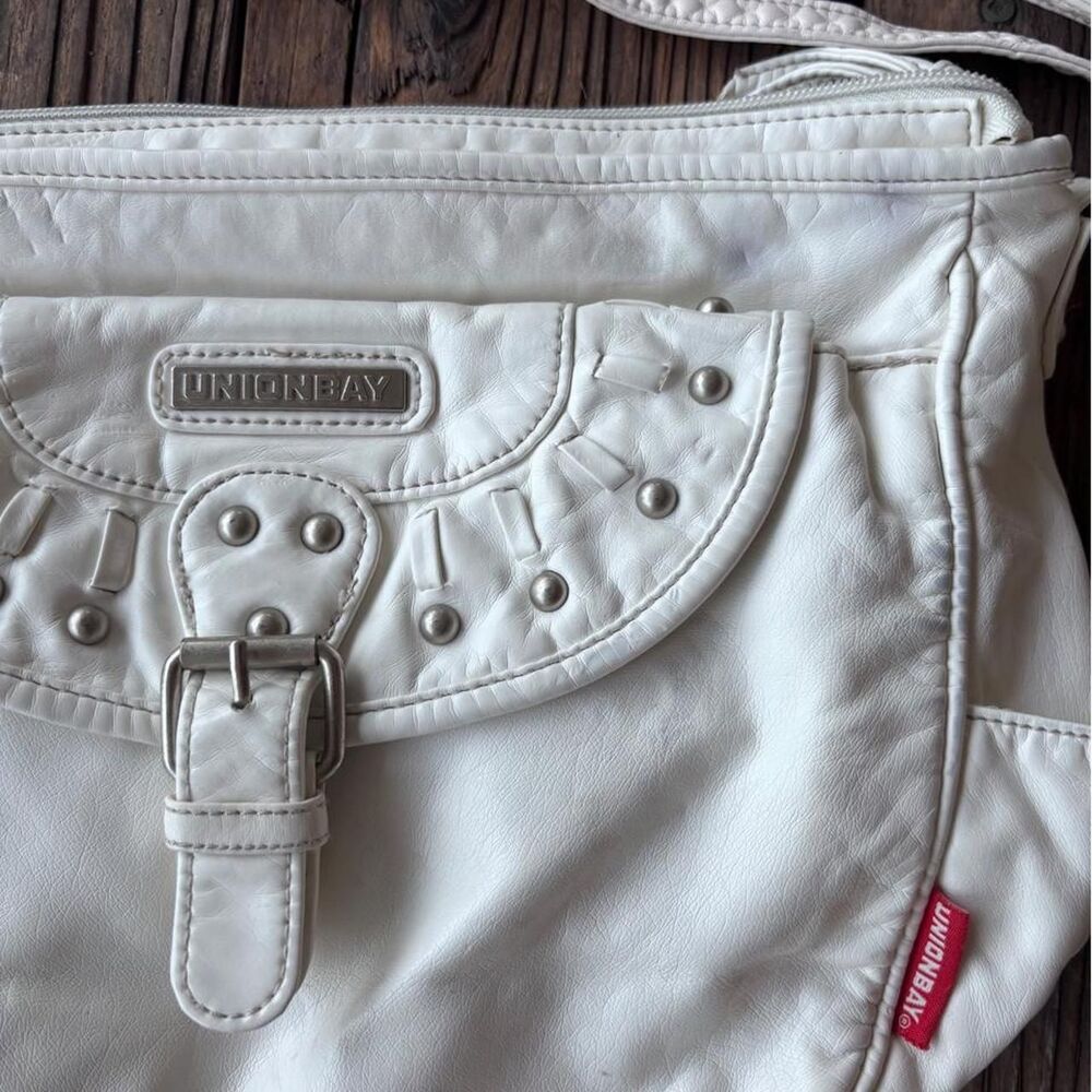 Unionbay Women's White and Cream Bag